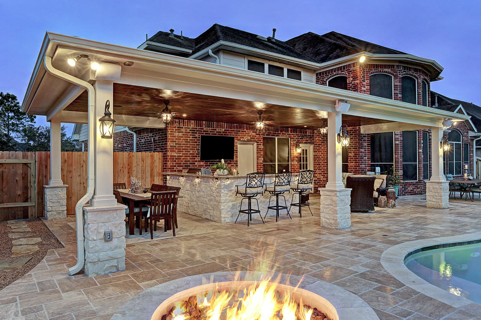 Luxury Outdoor Living Space